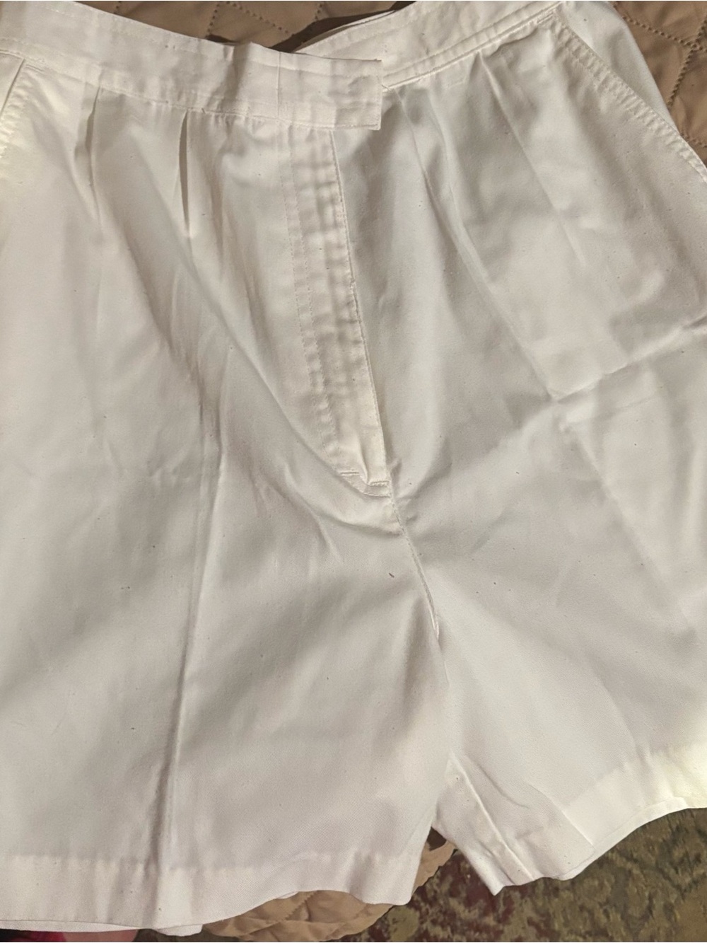 High-Waist White Pull-On Women's Shorts